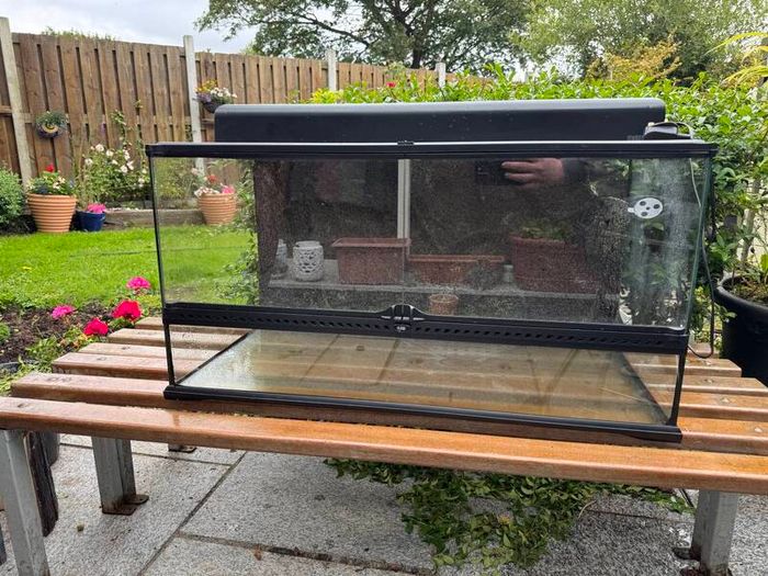 exo terra vivarium