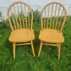 Kitchen chairs (2)