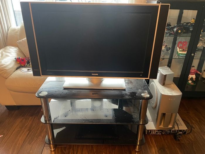 32 inch tv and stand