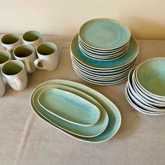 Crockery set