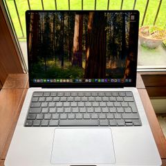 14" M1 Macbook Pro 2021, 16gb Ram, 512gb Ssd