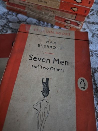 Vintage 14 penguin books