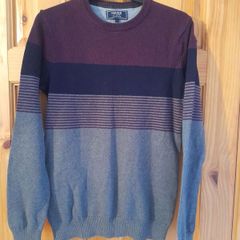 mans jumper size small