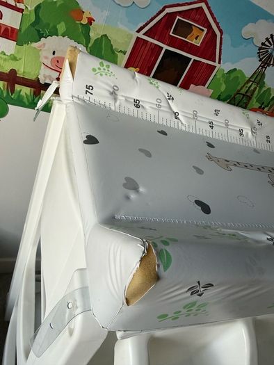 baby changing unit
