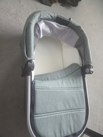 Uppababy vista V2