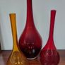 Beautiful Collection of Three Vintage Hand-Blown Gourd/Bottle-Shaped Vases in Dark Red, Red and Orange Transparent Glass, Excellent Condition Image 5