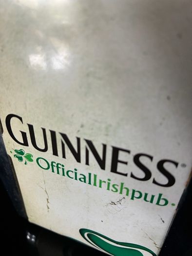Rare Guinness 'Official Irish Pub' Serviette Holder