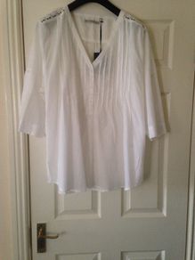 top size 28 bnwt