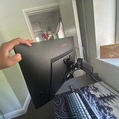 Xbox series s and a whole set up (SELLING A A BUNDLE ONLY)