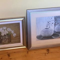 Set of Two Picture Frames / Wall Art
