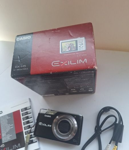 Casio Exilim EX-H5