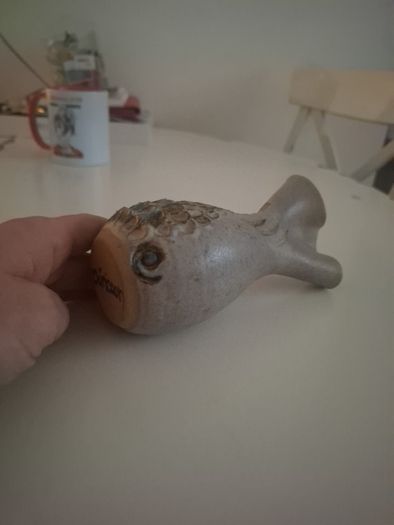 vintage scupture vase Dun Caoin