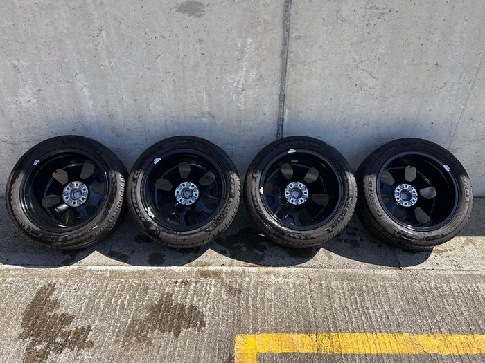 Genuine Volkswagen Indianapolis 19" Alloy Wheels - Like New, Good Year