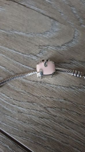 Pandora Suitcase Charm