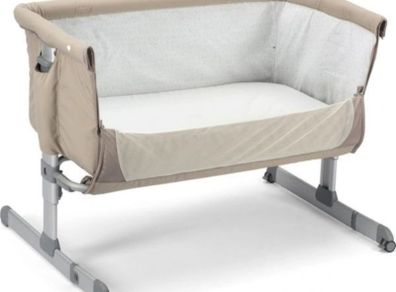 chicco bedside crib