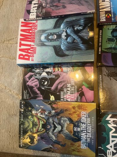 Batman Omnibus Bundle