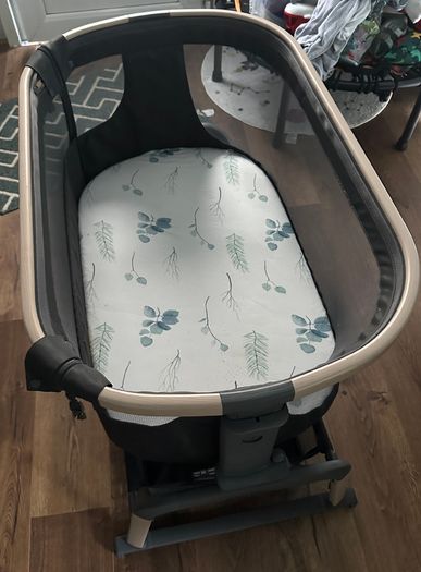 Maxi-Cosi Iora Air Next to me / Co-Sleeper