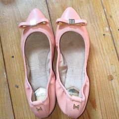 Women shoes