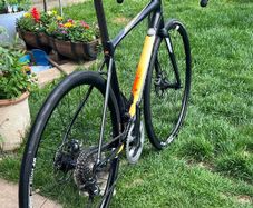 Giant contend sl1 Disc - Road bike , adult bike