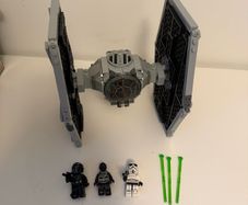 LEGO 75300 Star Wars Imperial TIE Fighter