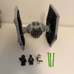 LEGO 75300 Star Wars Imperial TIE Fighter