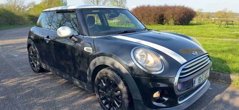Mini Cooper 1.5D 2015 - Fantastic First Car!