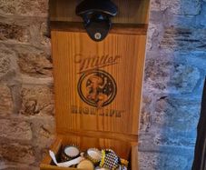 Bar bottle opens