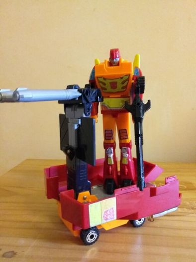 Transformers G1 Read More