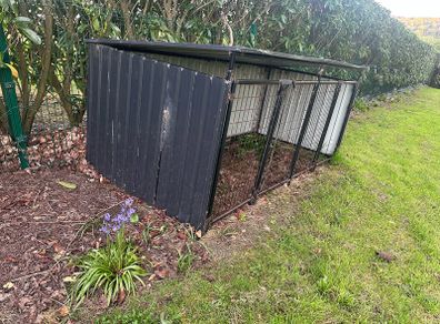 Dog kennel