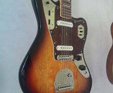 Squier Jaguar