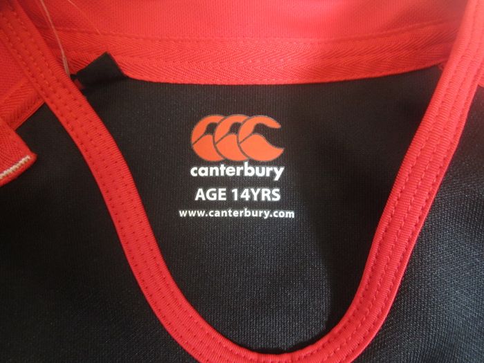 NEW  Canterbury  jersey age 14    XLB