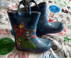 kids Avengers Wellies