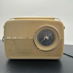 vintage/retro Bush radio