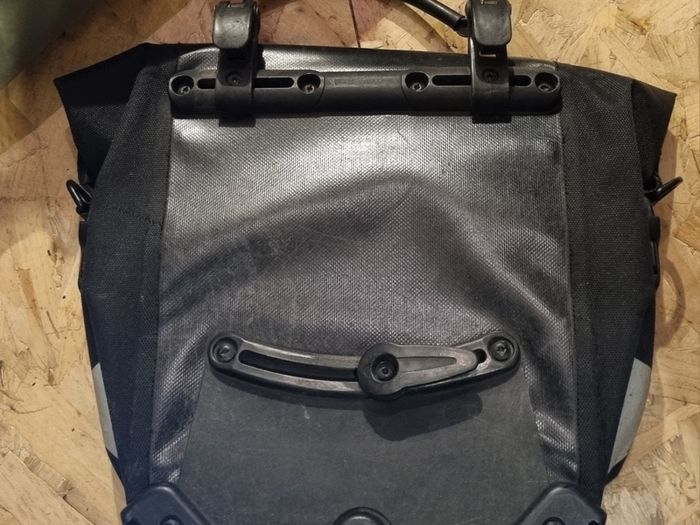 Ortlieb Back-Roller City Rear Pannier Bag (Single, 20L) - Black