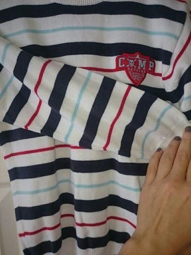 Rebel sweater, size 5-6y
