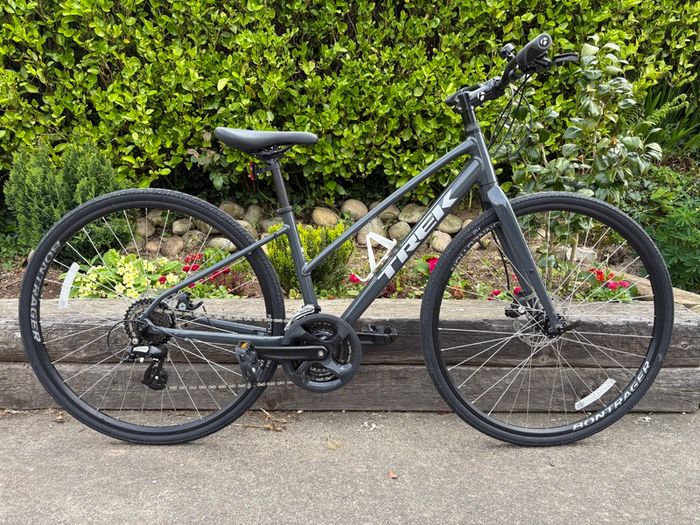 Comfortable performance: Trek FX 1 mid-step (size small)