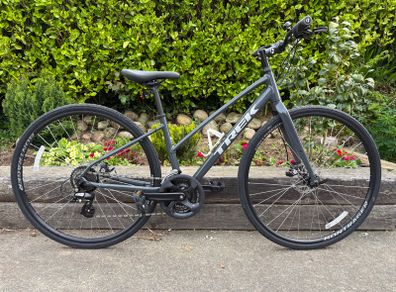 Comfortable performance: Trek FX 1 mid-step (size small)
