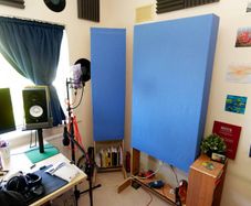 5x Premium Studio Acoustic Panels / Freestanding Gobos & Bass Traps (Camira Fabric / Non-Toxic Wood Fiber)