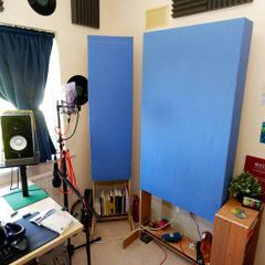 5x Premium Studio Acoustic Panels / Freestanding Gobos & Bass Traps (Camira Fabric / Non-Toxic Wood Fiber)