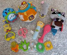 bundle of toys VTech crawl ball Lamaze toy
