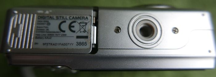 Traveler DC-6900 6MP Digital Camera 2Gb SD Card and bag  Tested