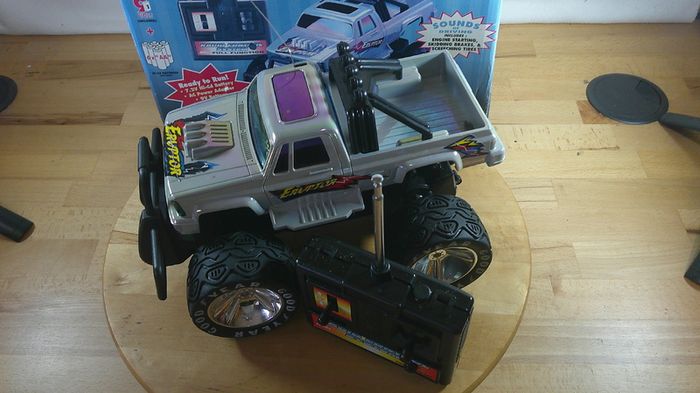 Vintage Artin Eruptor RC Monster Truck 1:14 Scale Boxed Spare Or Repair 90s