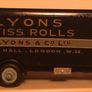 Dinky Toys Guy Van Image 4