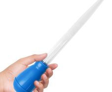 KM EclipseGlen Aquarium Pipette 28cm - Does not react with any treatments or foods.