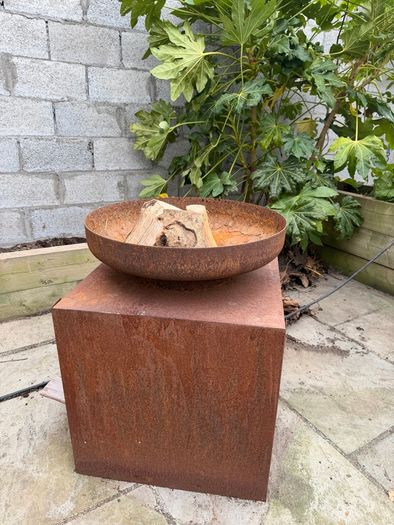 Fire pit