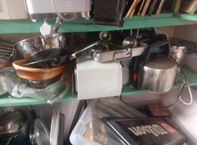 job lot of kitchen items
