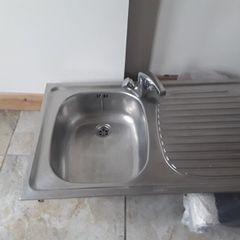 stainless steel sink