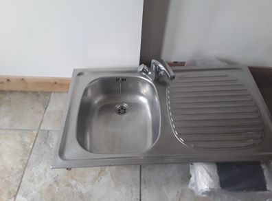 stainless steel sink