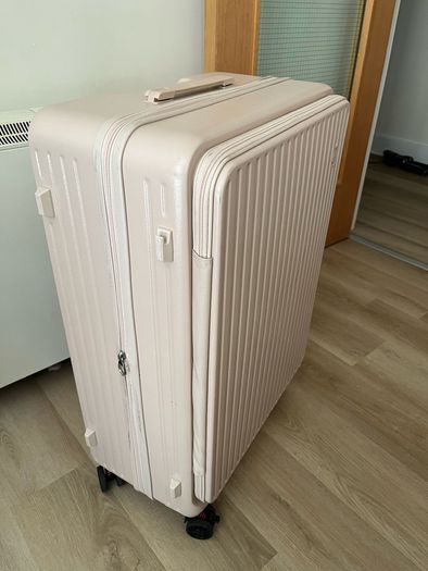 Large Suitcase 28" Beige