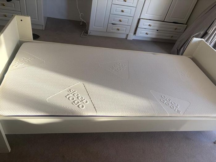 Single Bed
